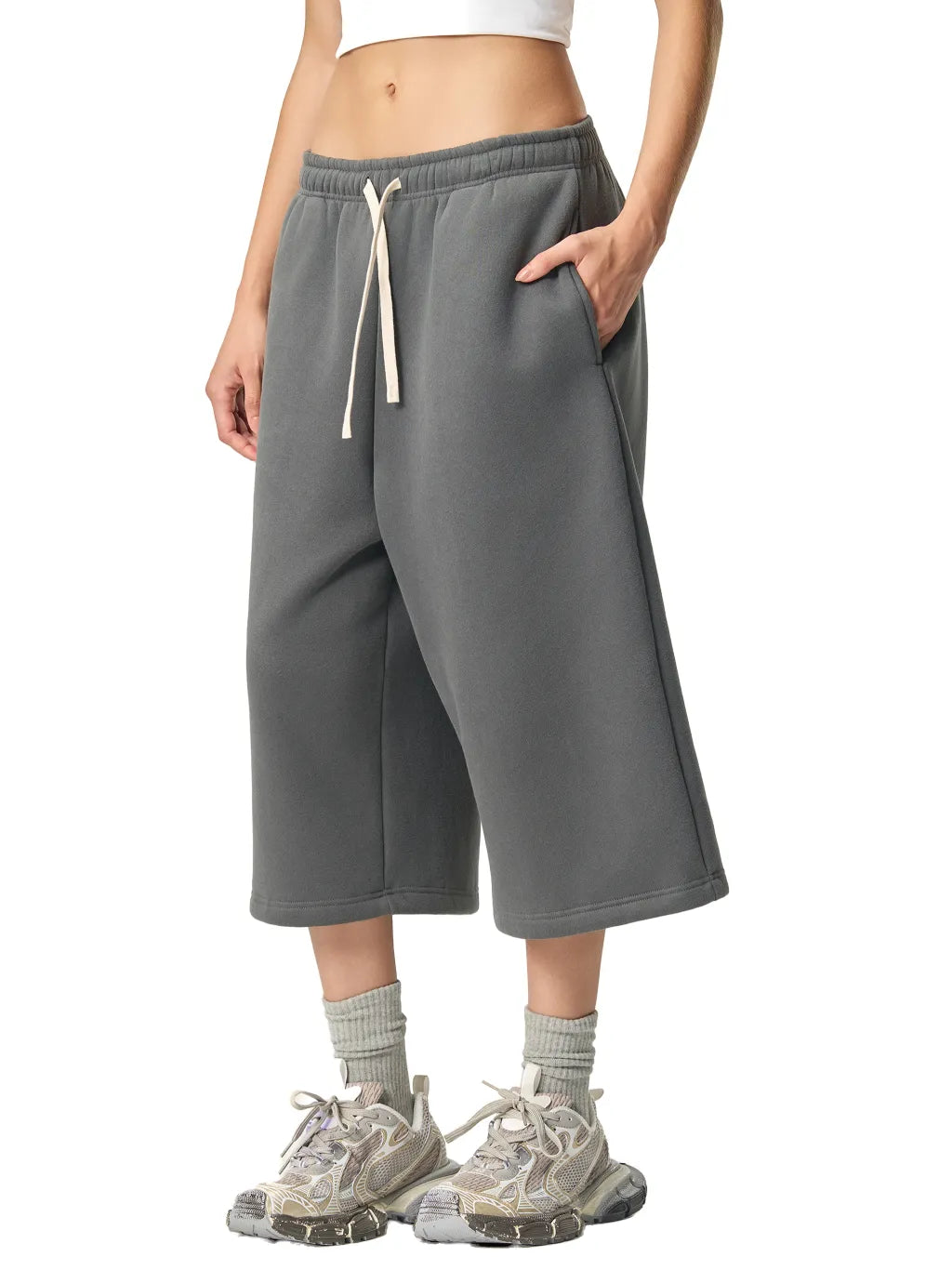 LUXURY TERMINAL - Relaxed Drawstring 3/4 Sweatpants