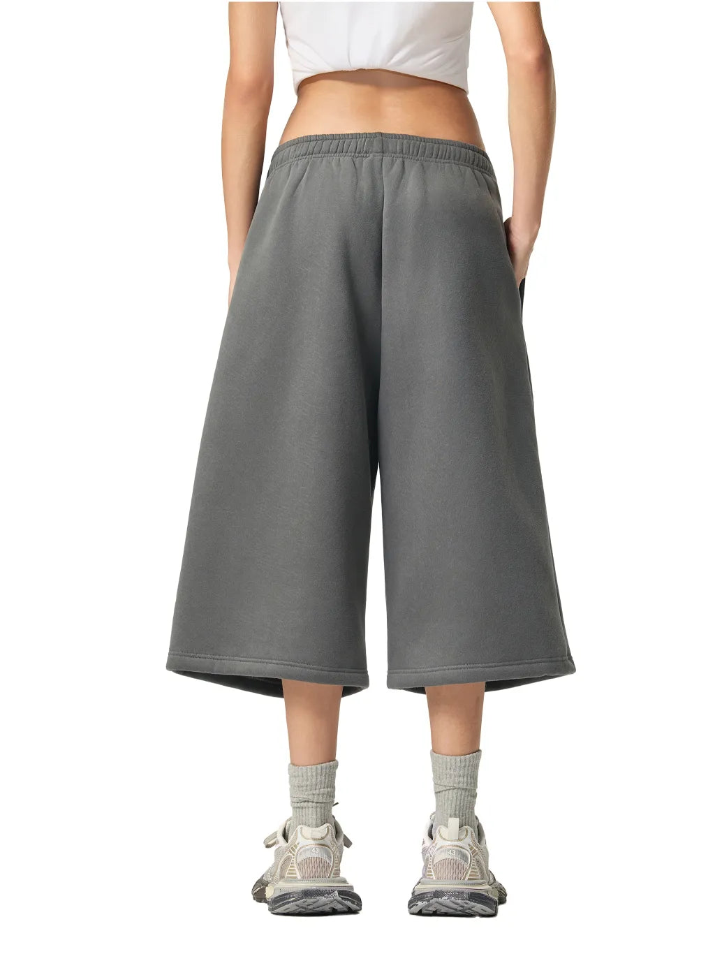 LUXURY TERMINAL - Relaxed Drawstring 3/4 Sweatpants