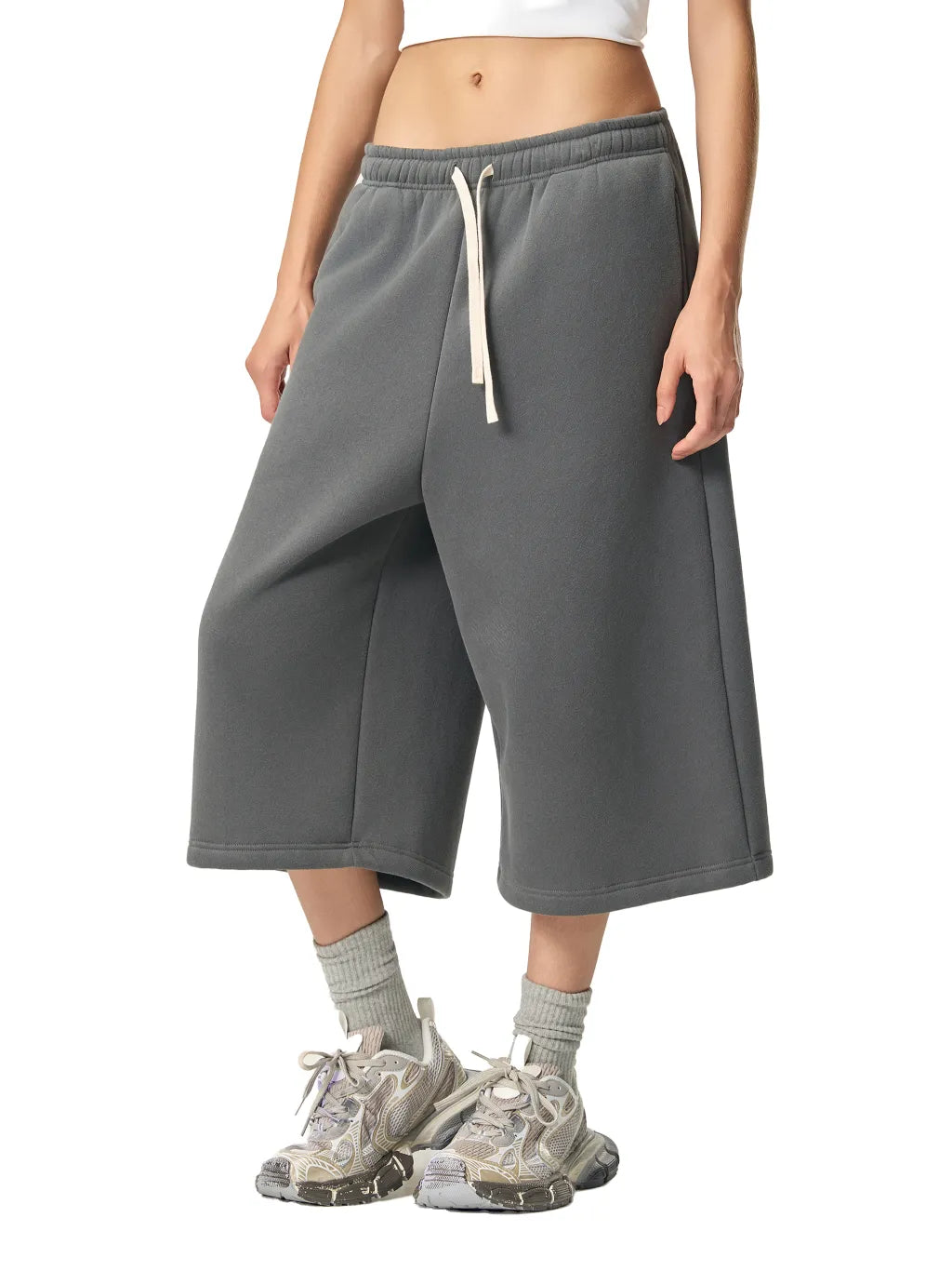 LUXURY TERMINAL - Relaxed Drawstring 3/4 Sweatpants