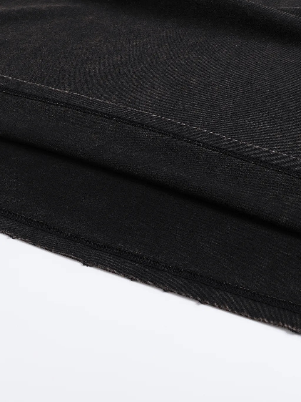 LUXURY TERMINAL - Vintage Washed Frayed Edge T-Shirt