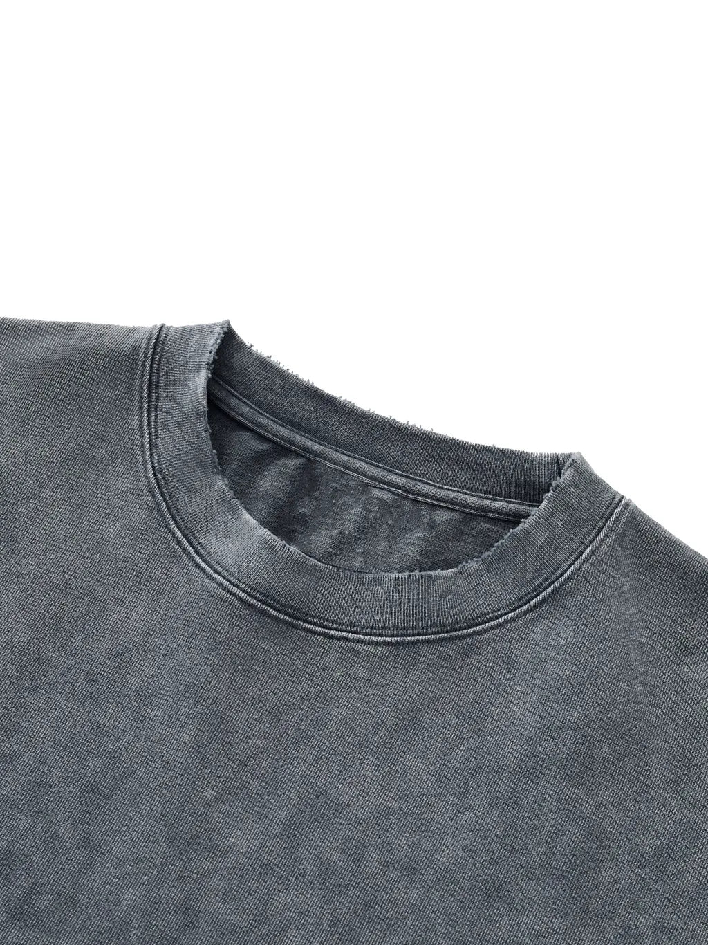 LUXURY TERMINAL - Snow Wash Raw-Hem Boxy T-shirt