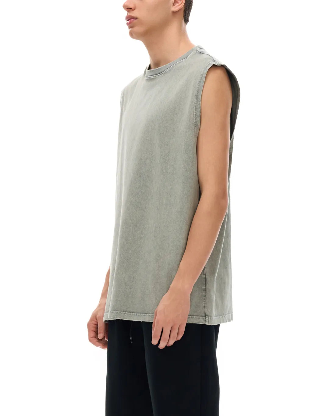 LUXURY TERMINAL - Snow Washed Frayed Hem Tank Top