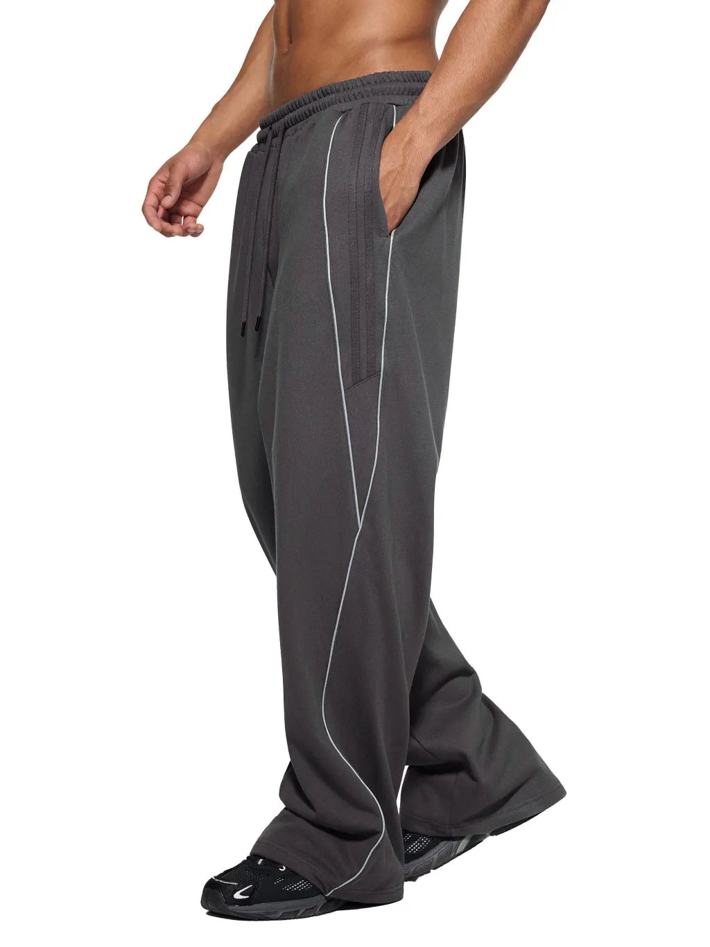 LUXURY TERMINAL - Reflection Striped Straight-Leg Sweatpants