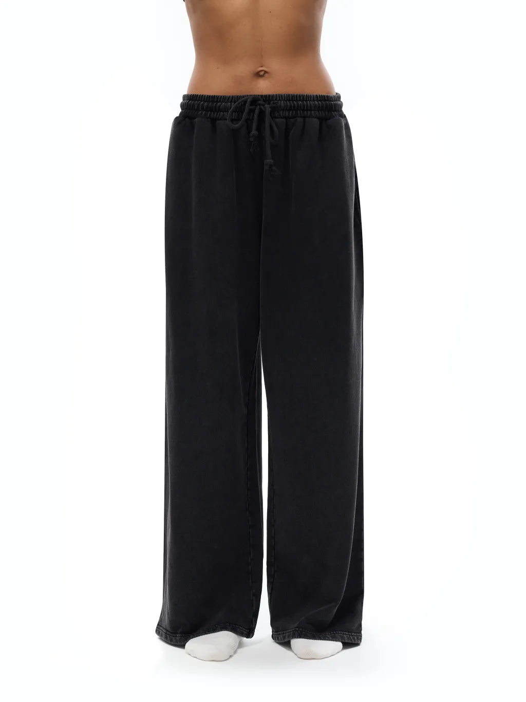 LUXURY TERMINAL - Snow Washed Straight Leg Pants