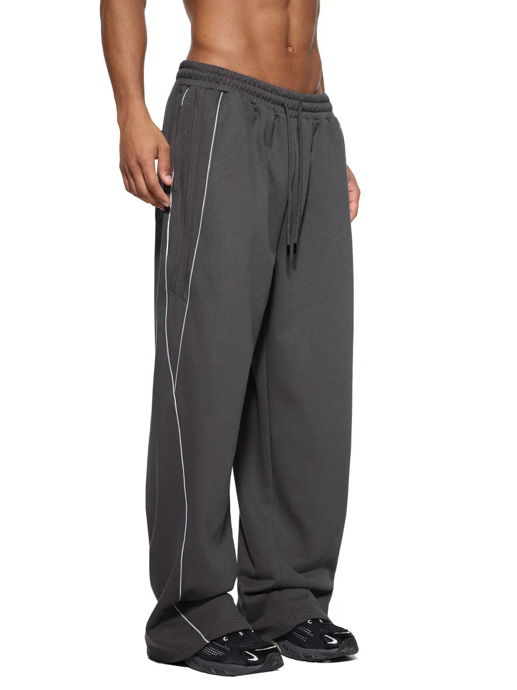 LUXURY TERMINAL - Reflection Striped Straight-Leg Sweatpants