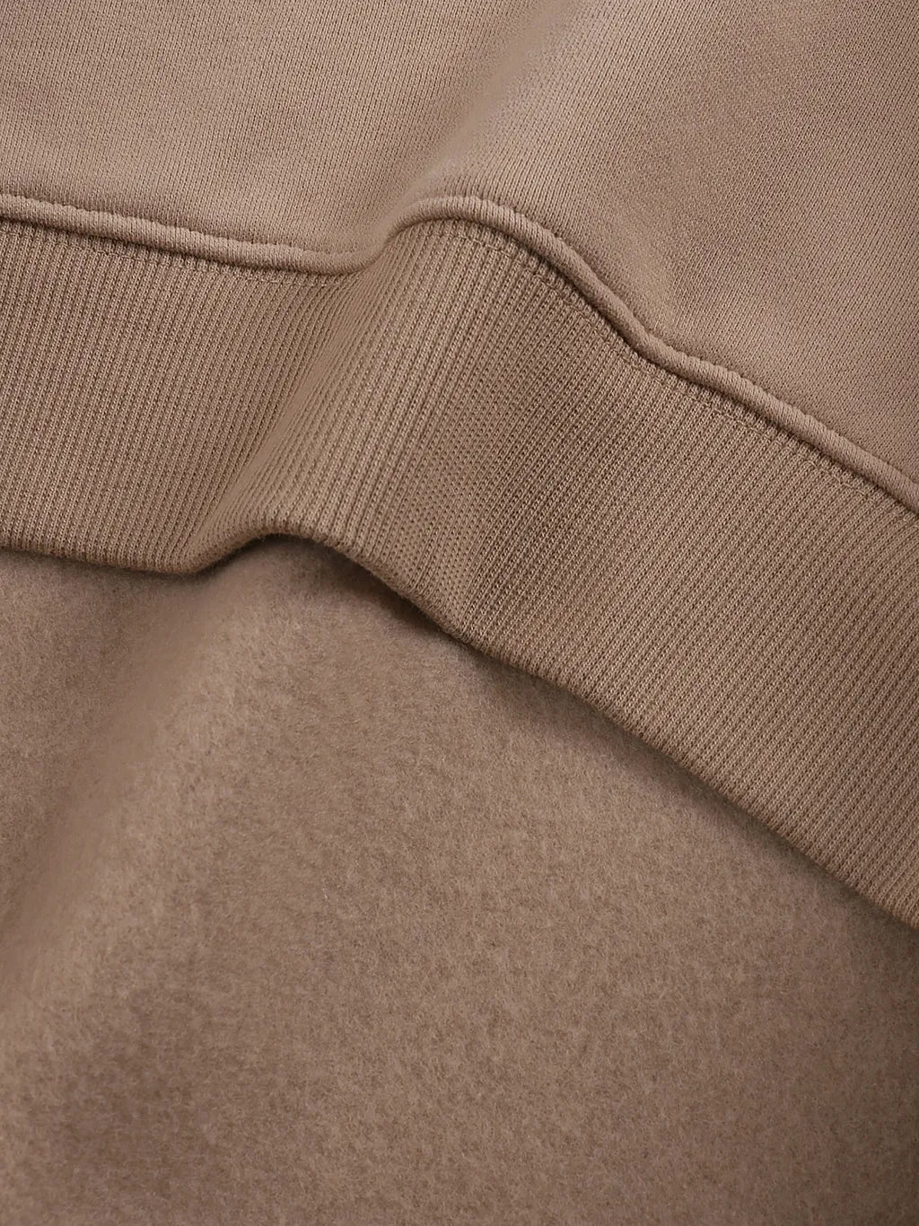 LUXURY TERMINAL - Fleeced Sweatshirt