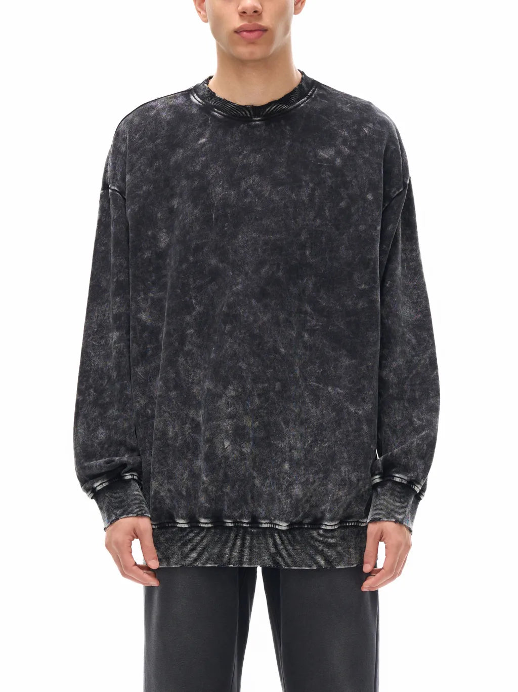 LUXURY TERMINAL - Snow Washed Hand-Frayed Sweatshirt