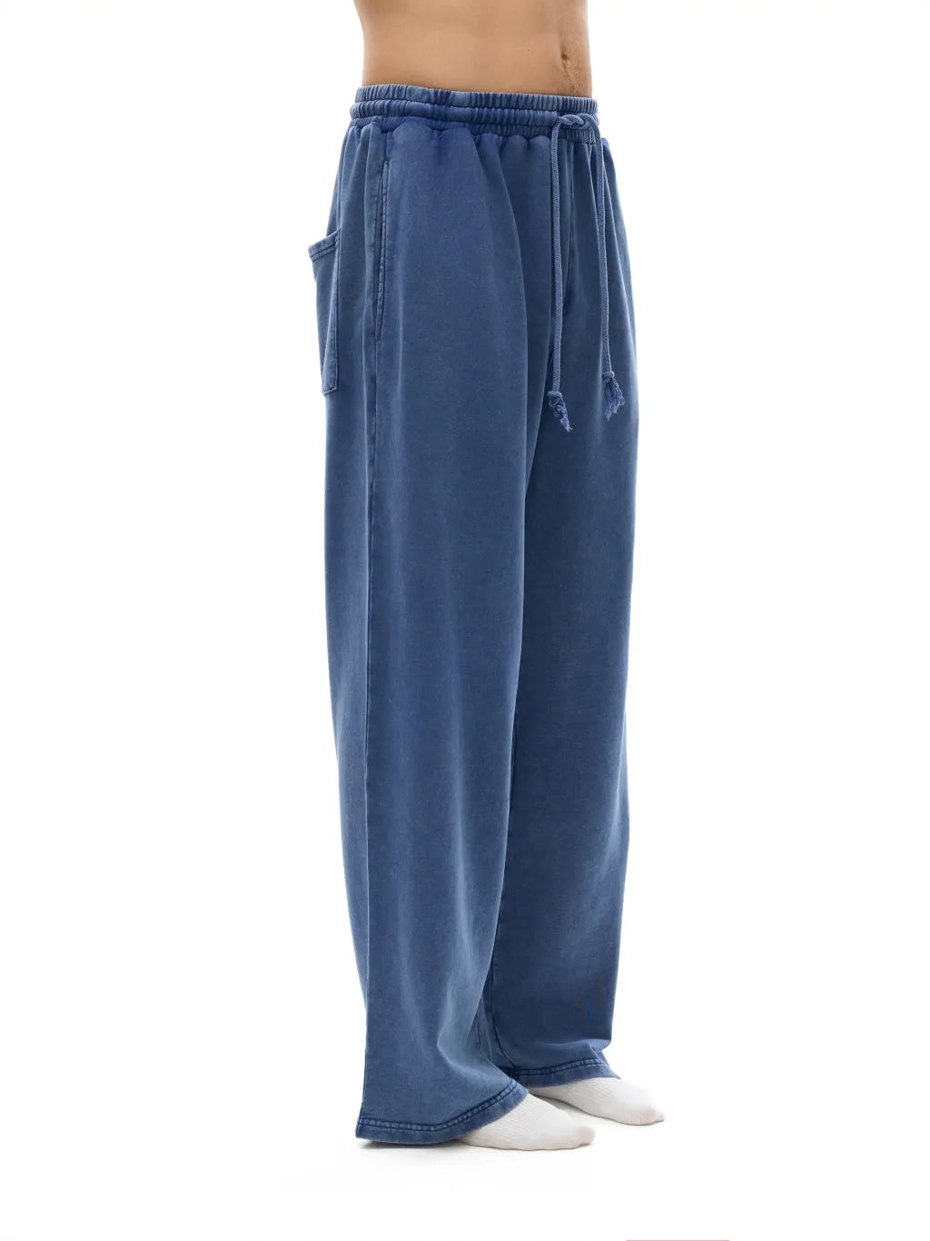 LUXURY TERMINAL - Snow Washed Straight Leg Pants